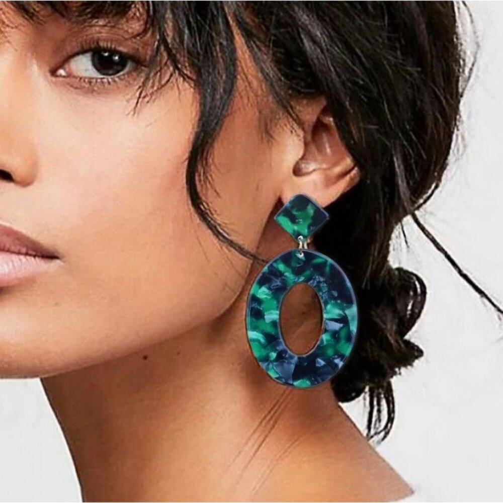 Zinnia Arts Abstract Pattern Large Oval Earrings Dark Green Gift Packaged - Picture 2 of 8